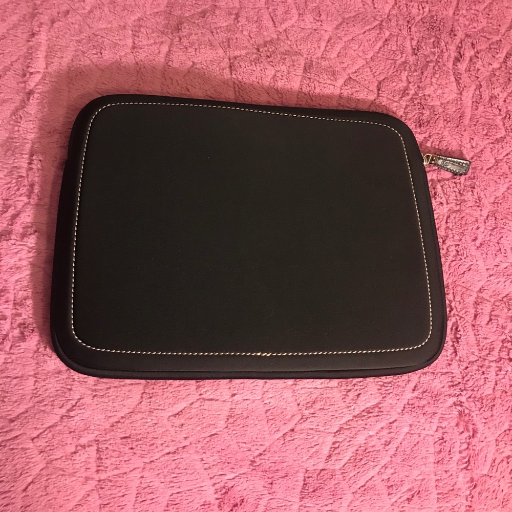 Tablet / Laptop Case. - Picture 2 of 9